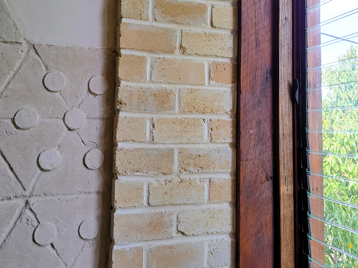 Image ALT